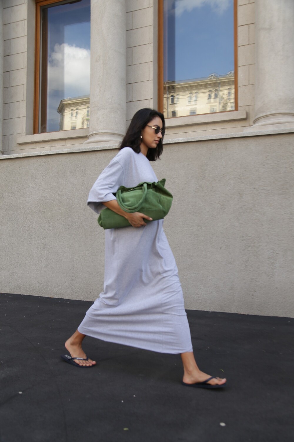 T-shirt dress grey
