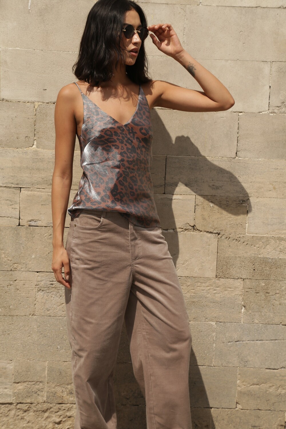 Top leopard brown