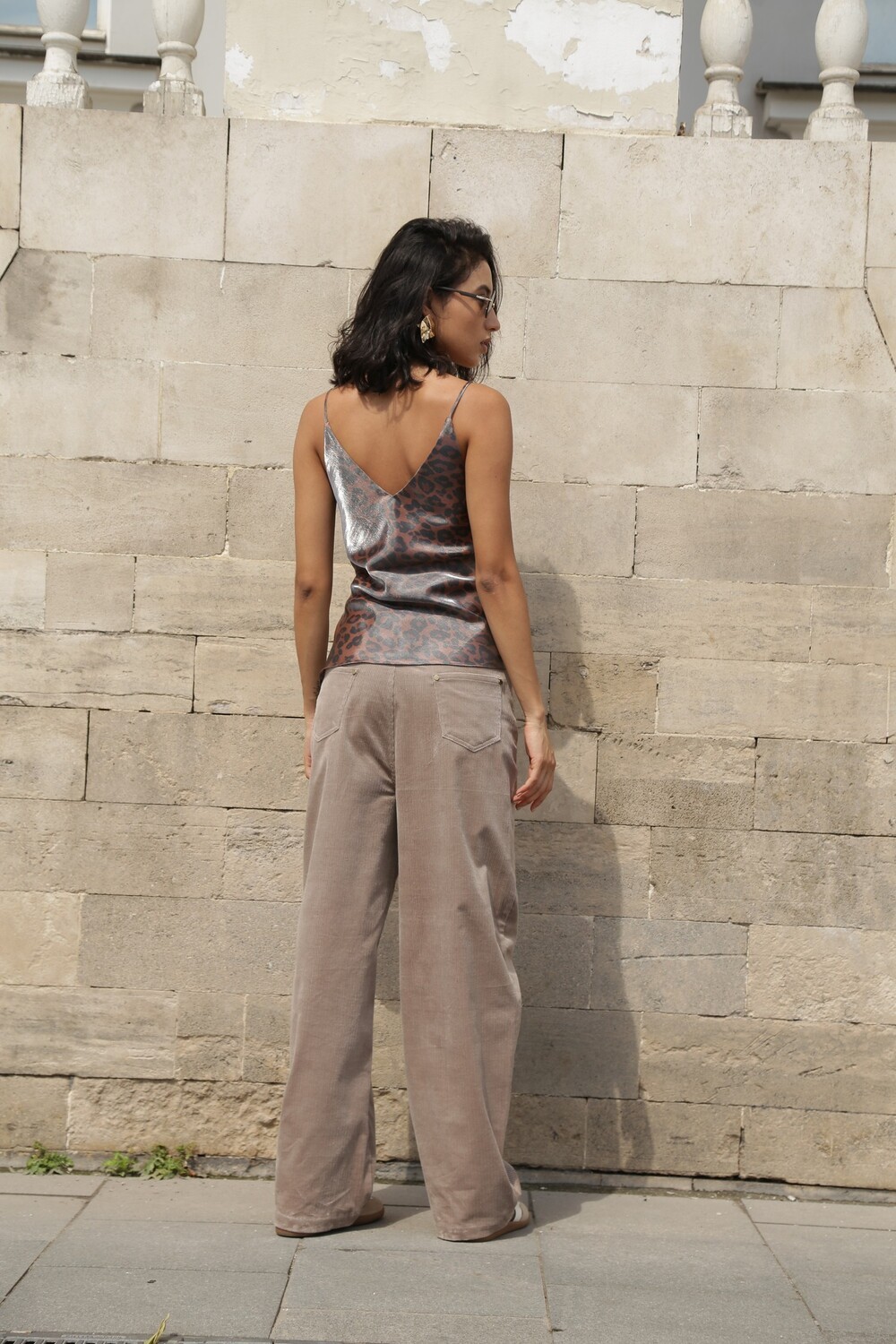 Top leopard brown