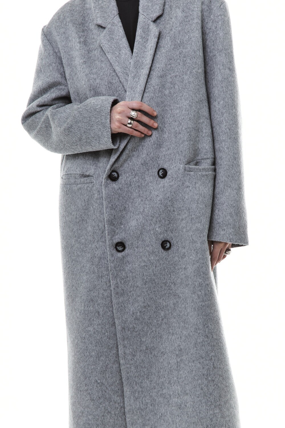 Gray insulated coat with leaf