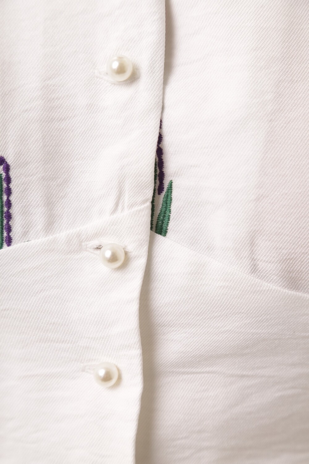 Dress with embroidery