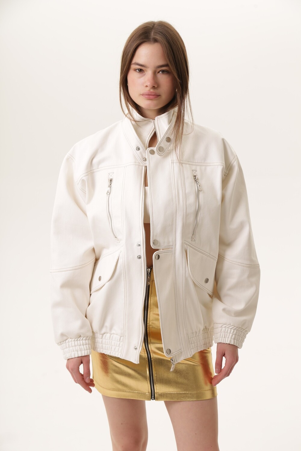 Jeans jacket in milky color